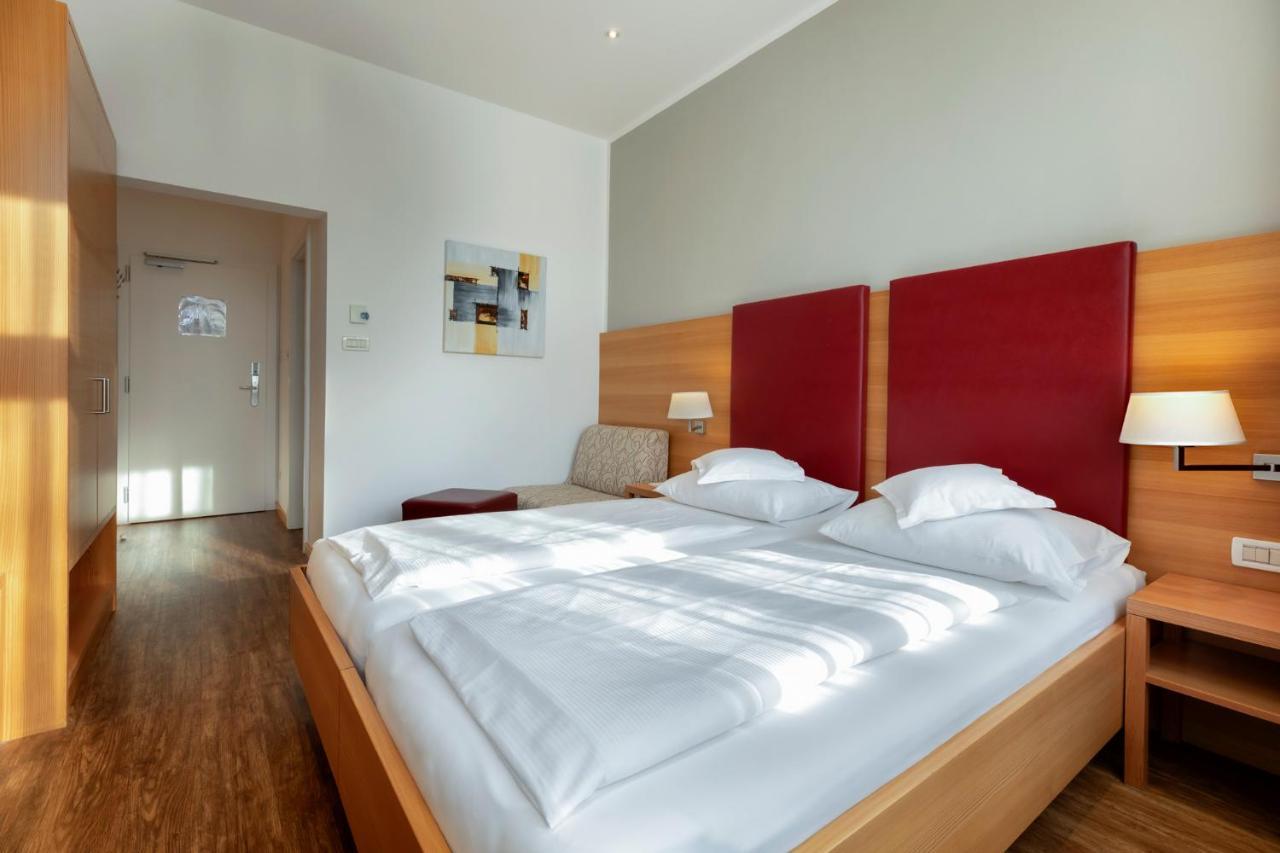 Hotel Kolping Merano Exterior photo